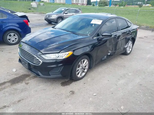 3FA6P0HD1LR146933 2020 FORD FUSION - Image 2