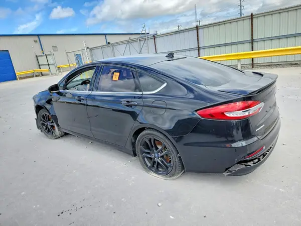 3FA6P0HD1LR148102 2020 FORD FUSION - Image 2