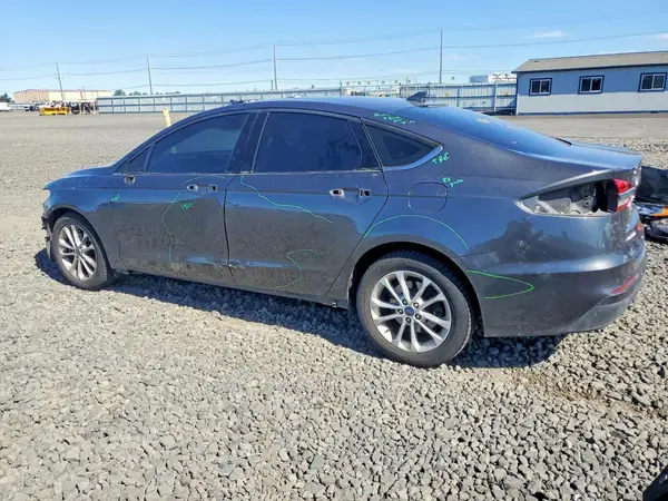 3FA6P0HD1LR149895 2020 FORD FUSION - Image 2