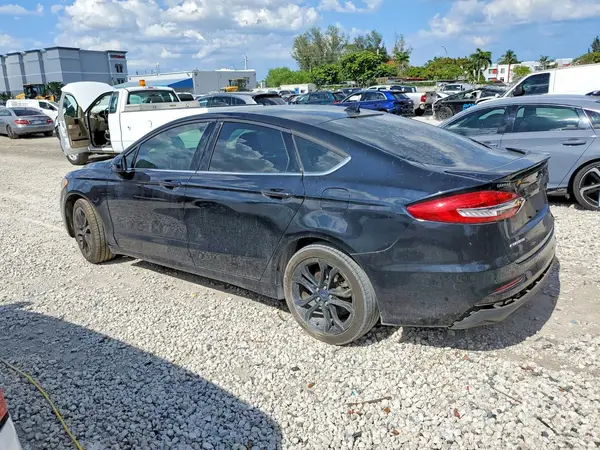 3FA6P0HD1LR155423 2020 FORD FUSION - Image 2