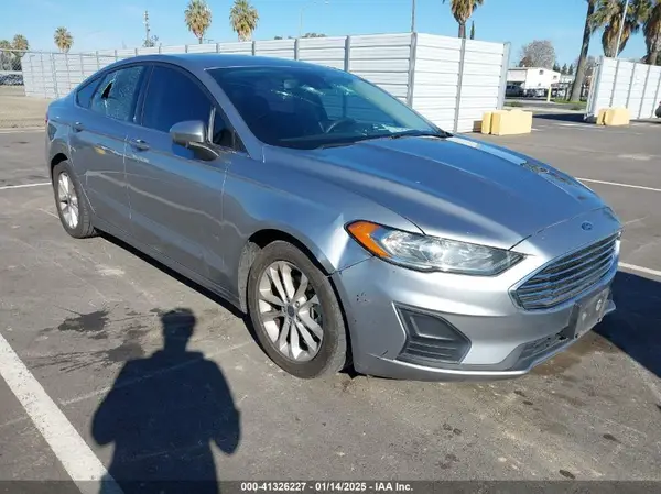 3FA6P0HD1LR155499 2020 FORD FUSION - Image 1