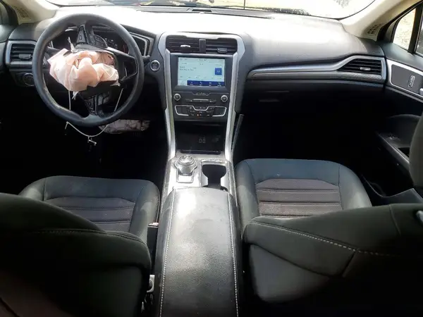 3FA6P0HD1LR160301 2020 FORD FUSION - Image 8