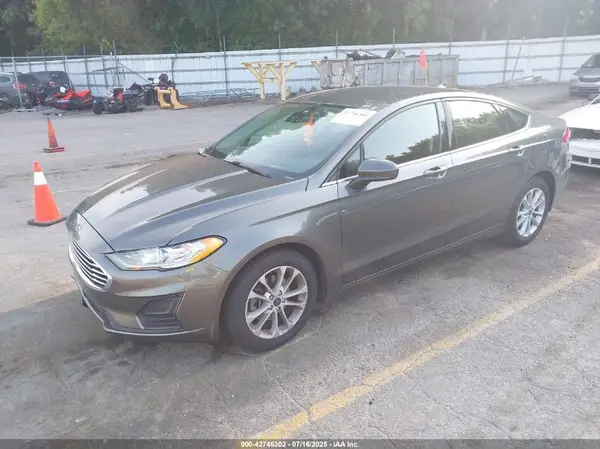 3FA6P0HD1LR161688 2020 FORD FUSION - Image 2