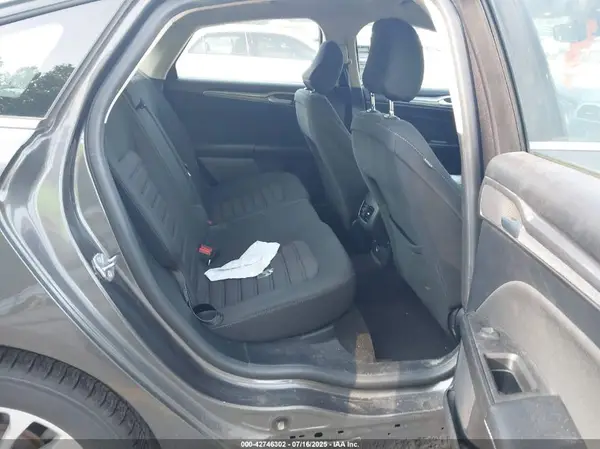 3FA6P0HD1LR161688 2020 FORD FUSION - Image 8