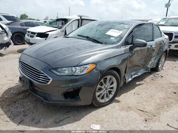 3FA6P0HD1LR168365 2020 FORD FUSION - Image 2