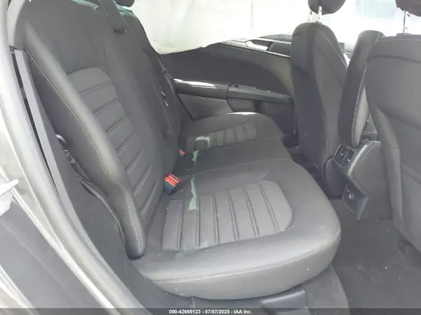 3FA6P0HD1LR168365 2020 FORD FUSION - Image 8