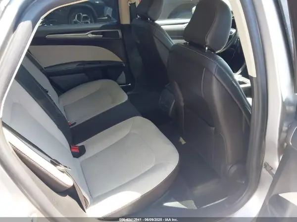 3FA6P0HD1LR168608 2020 FORD FUSION - Image 8