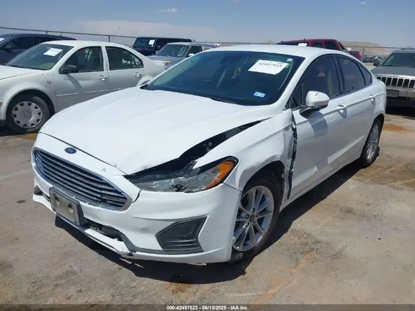 3FA6P0HD1LR168835 2020 FORD FUSION - Image 2