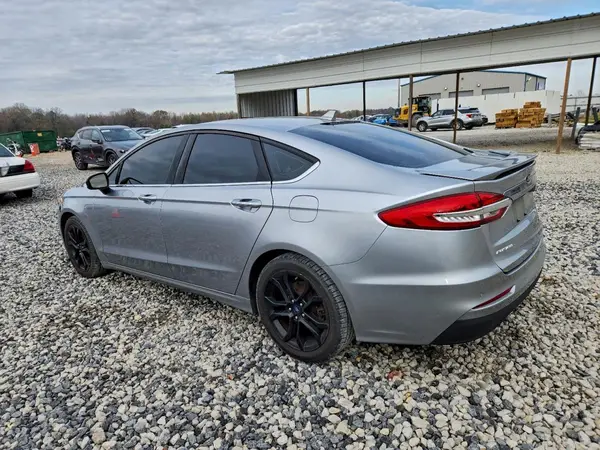 3FA6P0HD1LR183884 2020 FORD FUSION - Image 2