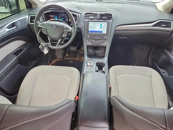 3FA6P0HD1LR183884 2020 FORD FUSION - Image 8