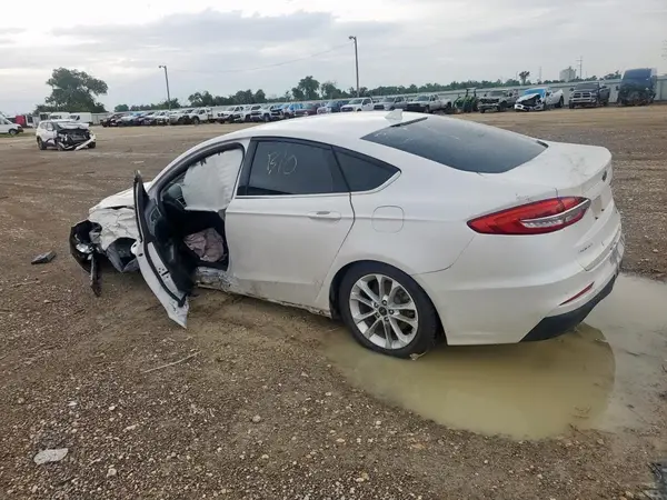 3FA6P0HD1LR187739 2020 FORD FUSION - Image 2