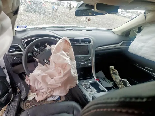 3FA6P0HD1LR187739 2020 FORD FUSION - Image 8