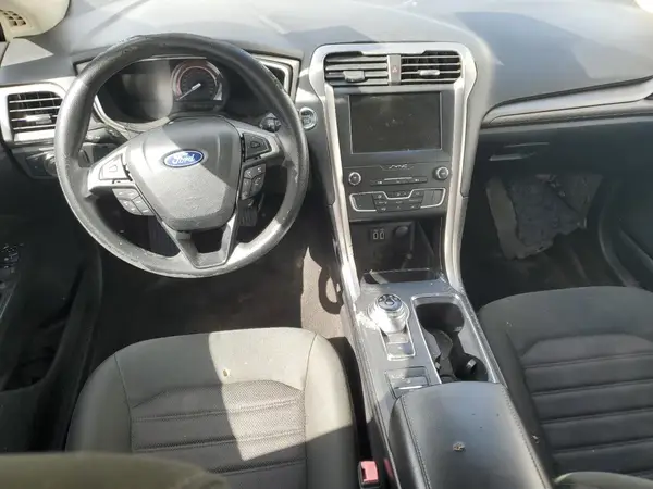 3FA6P0HD1LR201185 2020 FORD FUSION - Image 8