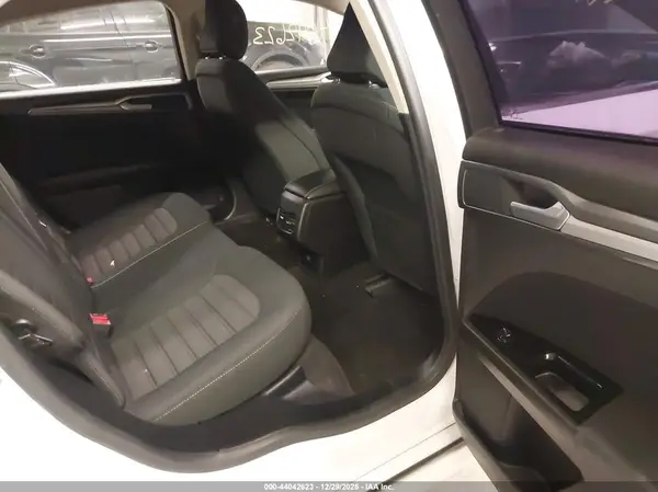 3FA6P0HD1LR208508 2020 FORD FUSION - Image 8