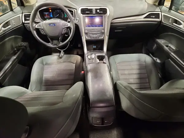 3FA6P0HD1LR218049 2020 FORD FUSION - Image 8