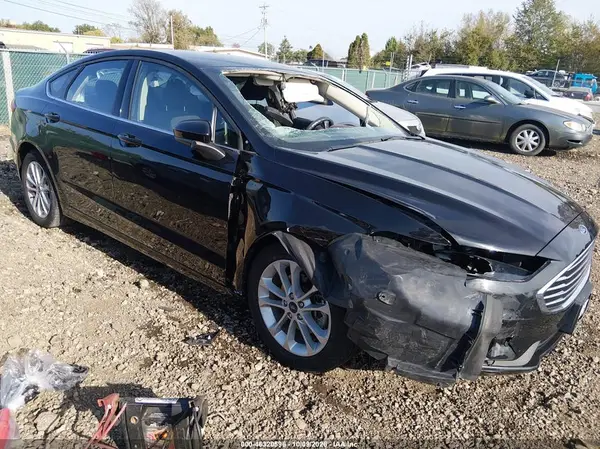 3FA6P0HD1LR219749 2020 FORD FUSION - Image 1