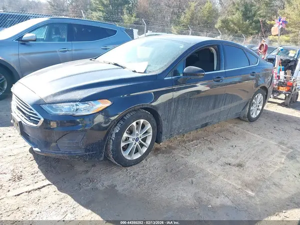 3FA6P0HD1LR223025 2020 FORD FUSION - Image 2