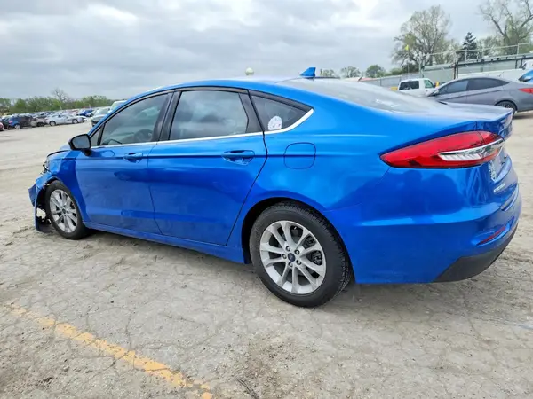 3FA6P0HD1LR227219 2020 FORD FUSION - Image 2