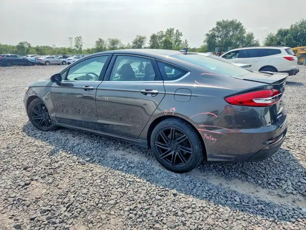 3FA6P0HD1LR229598 2020 FORD FUSION - Image 2