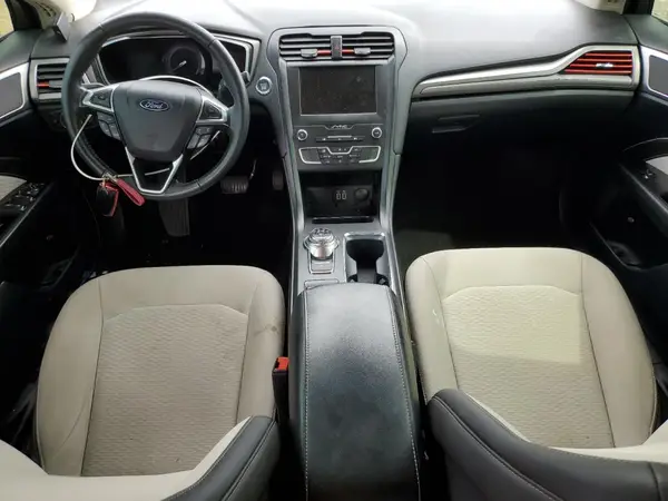 3FA6P0HD1LR235062 2020 FORD FUSION - Image 8