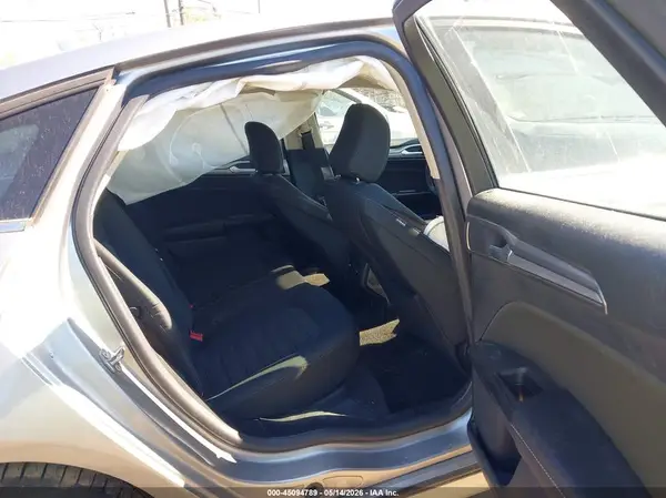3FA6P0HD1LR246403 2020 FORD FUSION - Image 8