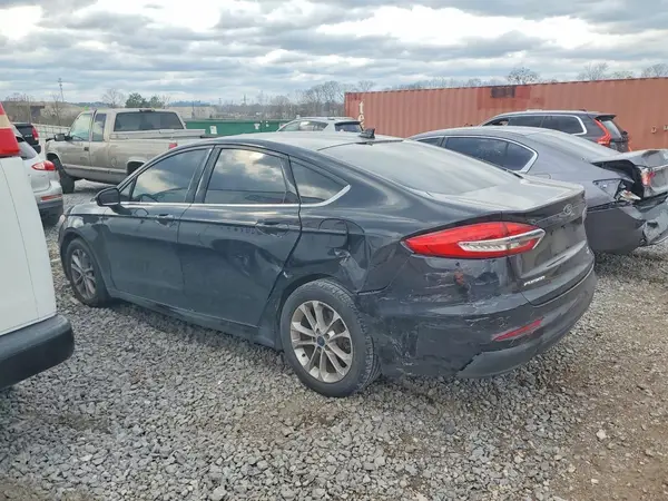 3FA6P0HD1LR249799 2020 FORD FUSION - Image 2