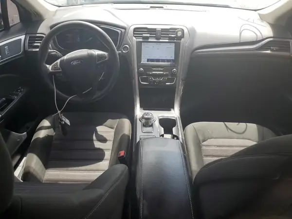 3FA6P0HD1LR251178 2020 FORD FUSION - Image 8