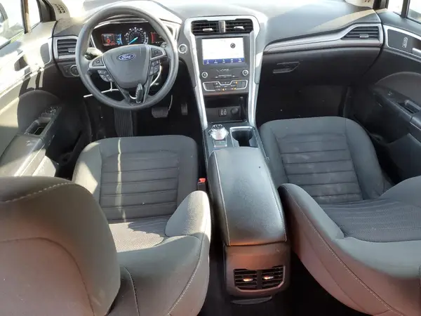 3FA6P0HD1LR257241 2020 FORD FUSION - Image 8