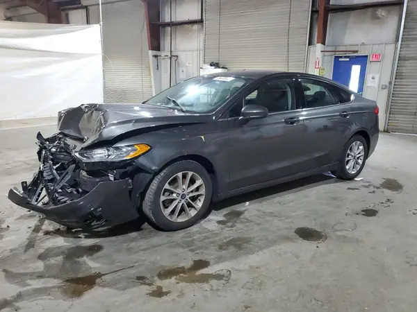 3FA6P0HD1LR257398 2020 FORD FUSION - Image 1