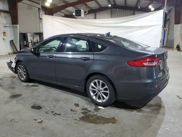 3FA6P0HD1LR257398 2020 FORD FUSION - Image 2