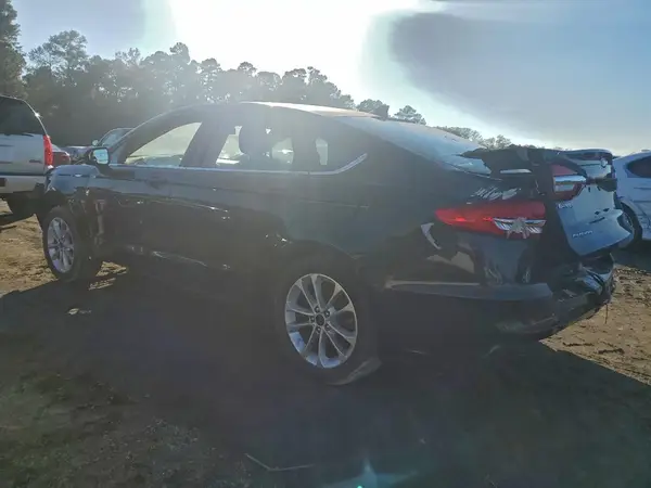 3FA6P0HD1LR257997 2020 FORD FUSION - Image 2