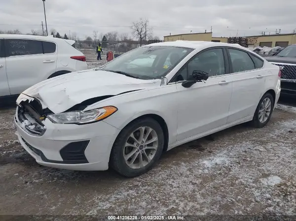 3FA6P0HD1LR260446 2020 FORD FUSION - Image 2
