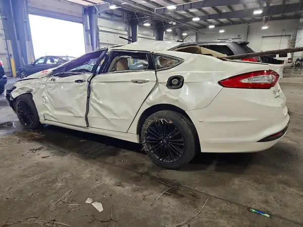 3FA6P0HD2GR105975 2016 FORD FUSION - Image 2