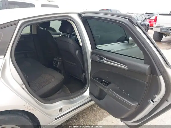 3FA6P0HD2GR143156 2016 FORD FUSION - Image 8