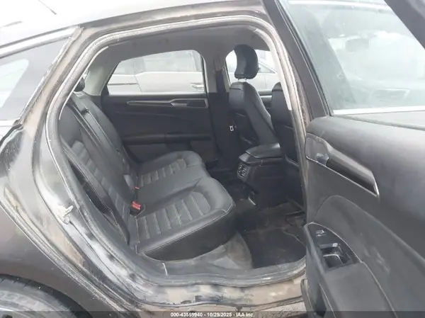 3FA6P0HD2GR144579 2016 FORD FUSION - Image 8