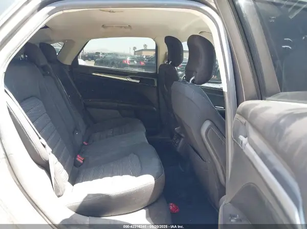 3FA6P0HD2GR174021 2016 FORD FUSION - Image 8