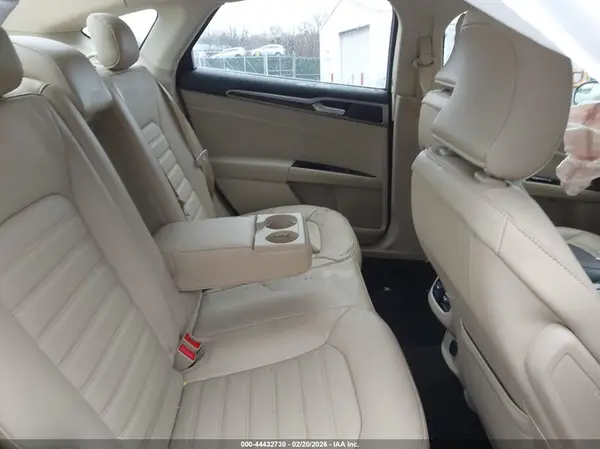 3FA6P0HD2GR186296 2016 FORD FUSION - Image 8