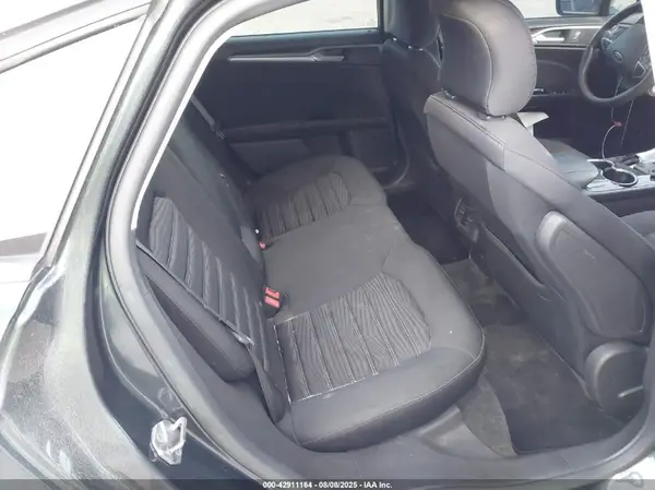 3FA6P0HD2GR189988 2016 FORD FUSION - Image 8