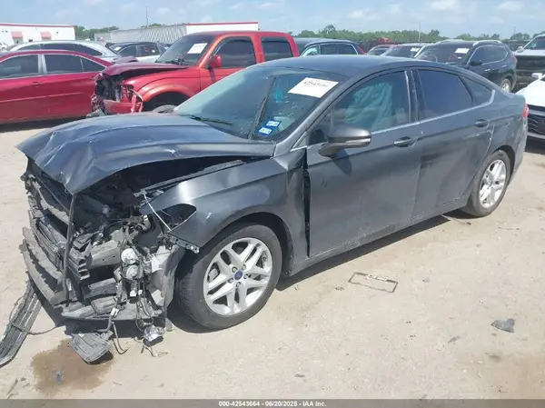 3FA6P0HD2GR241099 2016 FORD FUSION - Image 2