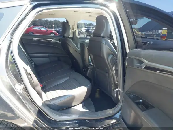 3FA6P0HD2GR271882 2016 FORD FUSION - Image 8