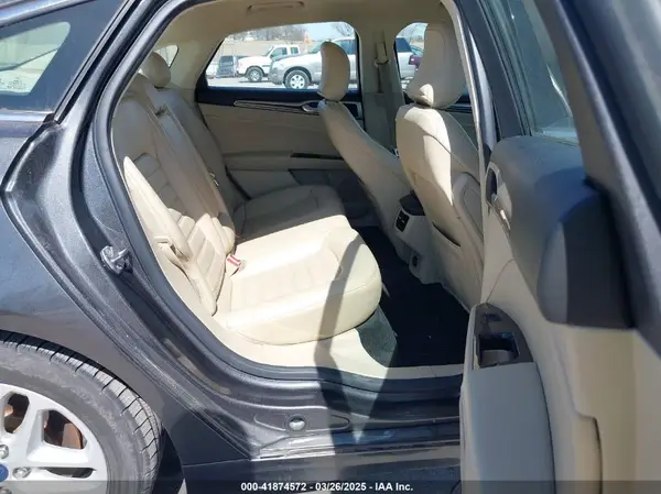 3FA6P0HD2GR284745 2016 FORD FUSION - Image 8