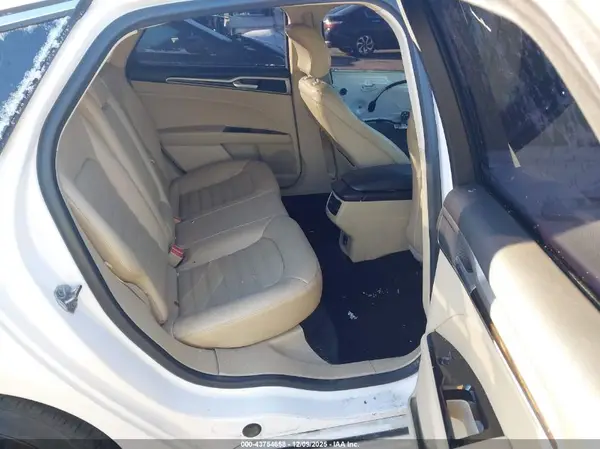 3FA6P0HD2GR299830 2016 FORD FUSION - Image 8