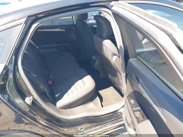 3FA6P0HD2GR389379 2016 FORD FUSION - Image 8