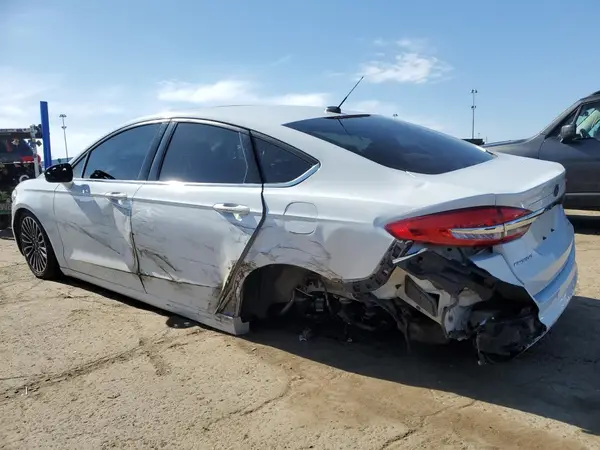 3FA6P0HD2HR104021 2017 FORD FUSION - Image 2