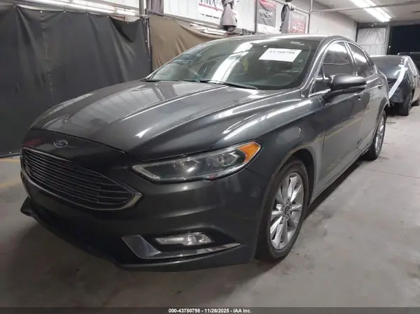 3FA6P0HD2HR119862 2017 FORD FUSION - Image 2