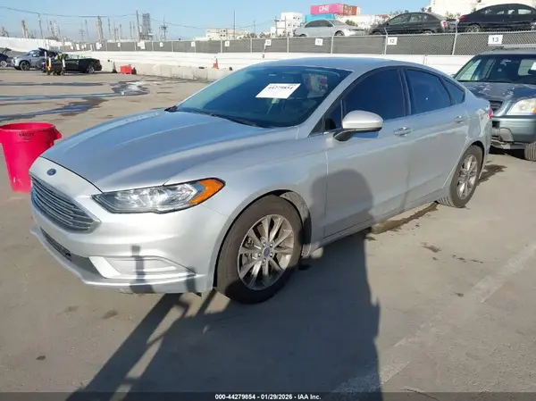 3FA6P0HD2HR123832 2017 FORD FUSION - Image 2