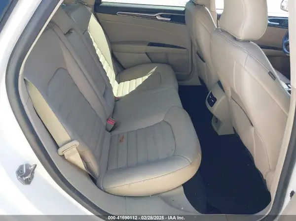 3FA6P0HD2HR124429 2017 FORD FUSION - Image 8