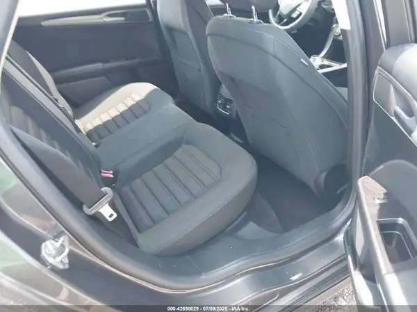 3FA6P0HD2HR126472 2017 FORD FUSION - Image 8