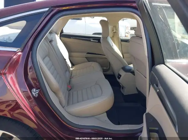 3FA6P0HD2HR129484 2017 FORD FUSION - Image 8