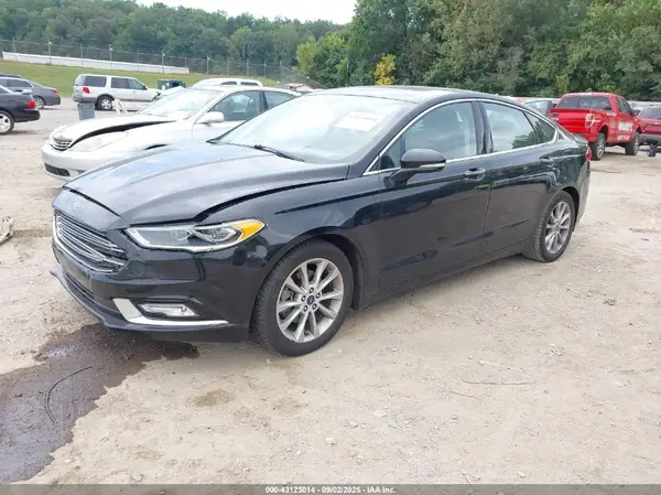 3FA6P0HD2HR131350 2017 FORD FUSION - Image 2